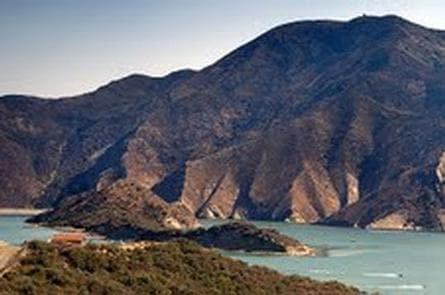 PYRAMID LAKE - LOS ALAMOS CAMPGROUND