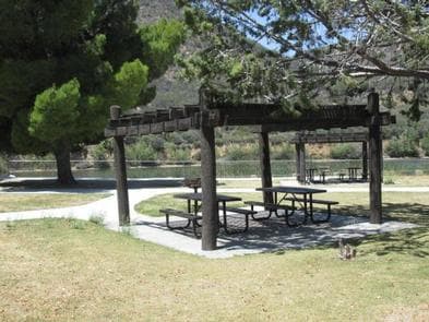 PYRAMID LAKE - EMIGRANT LANDING DAY USE AREA