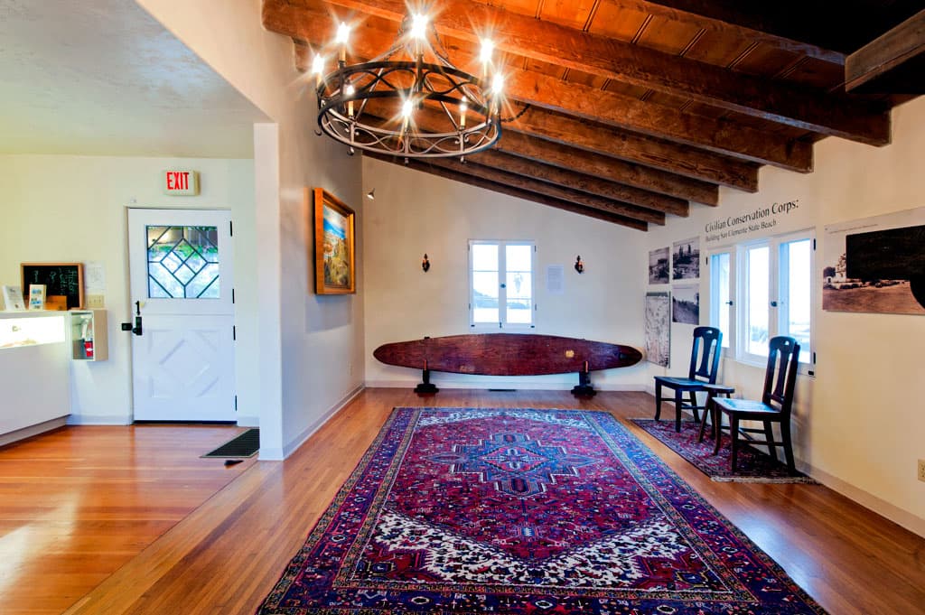 Vintage Trailer photo 4