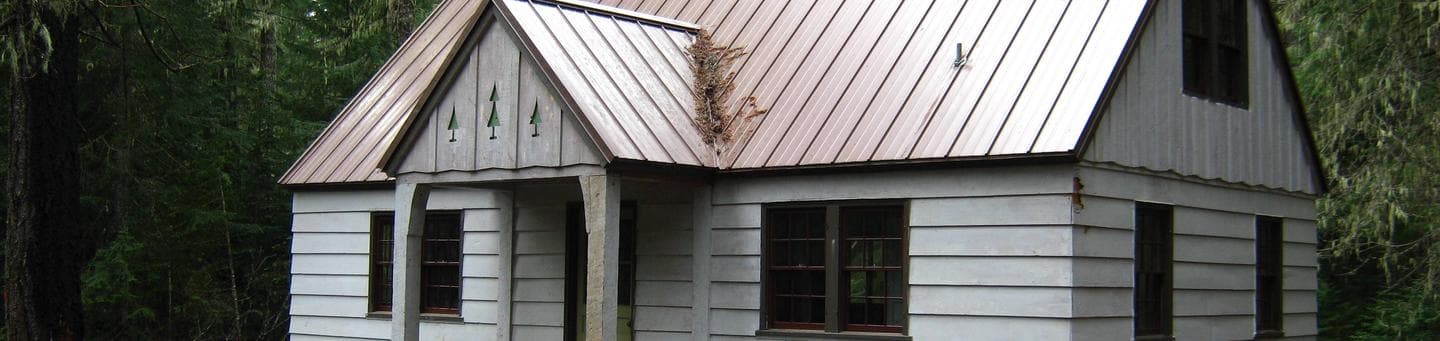 Peterson Prairie Cabin