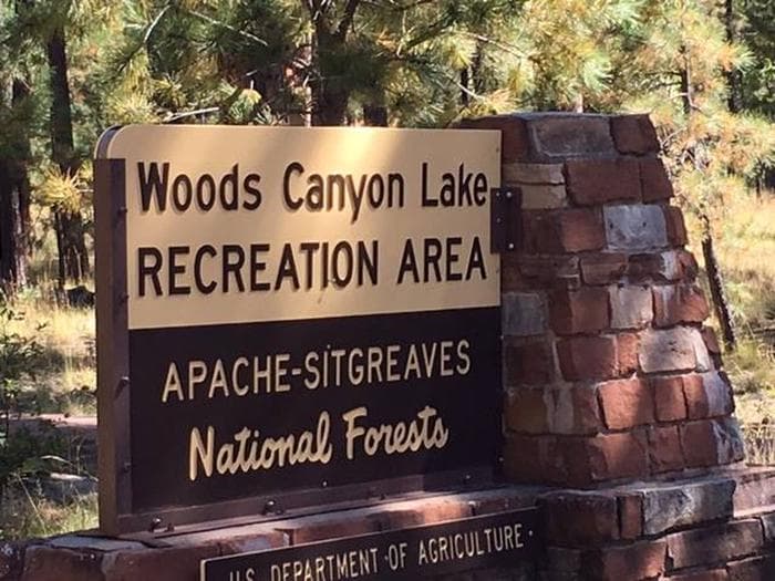 Woods Canyon Lake Recreation Area Portal Sign
