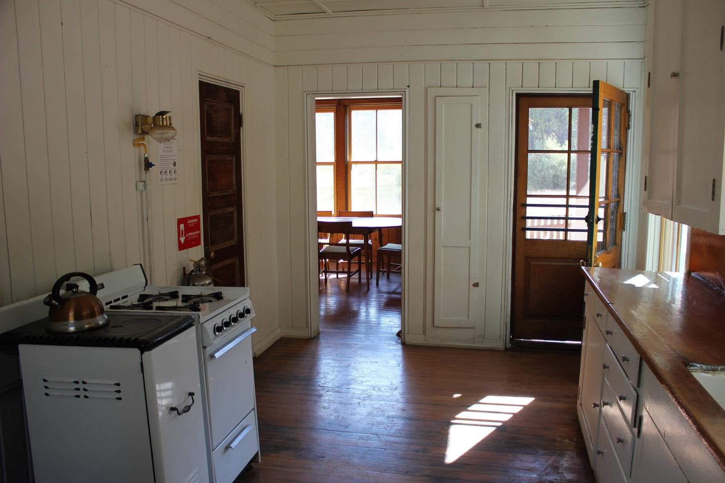Another Kitchen Picture