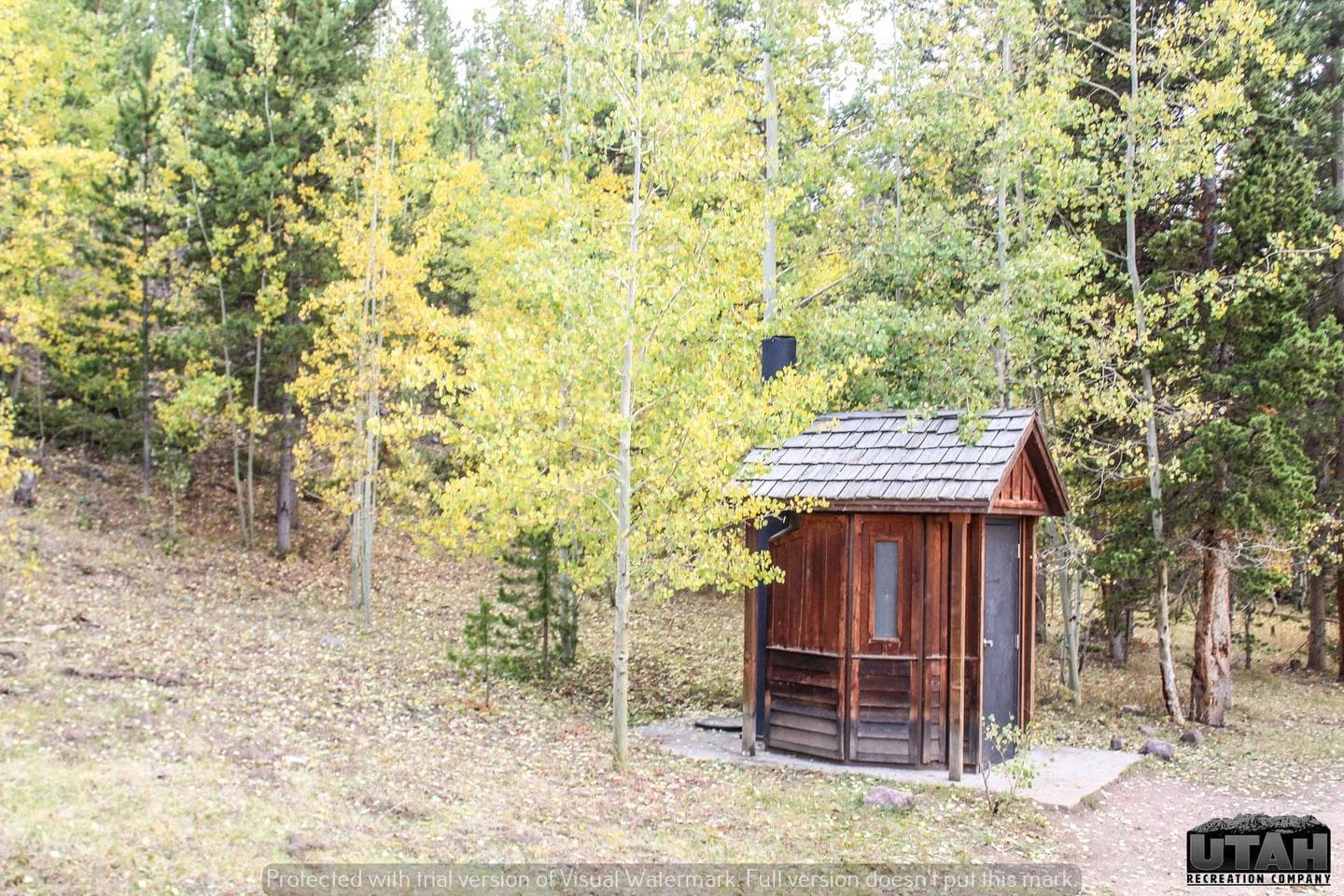 Hoop Lake Trailhead Campground