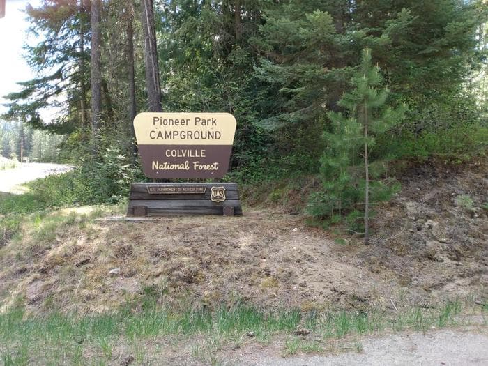 Pioneer Park Entrance