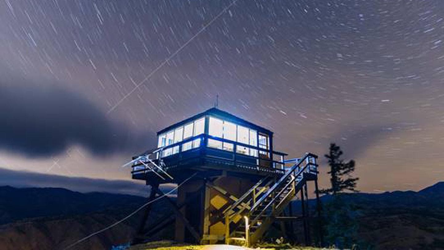 Steliko Lookout at night.