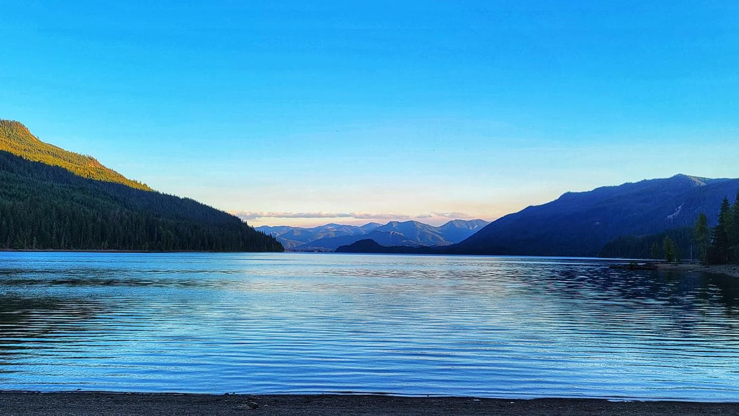 Kachess swimming beach view