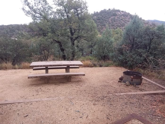 Hilltop Campground: Site 27 Loop C