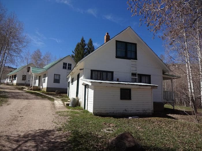 Gooseberry Cabins South