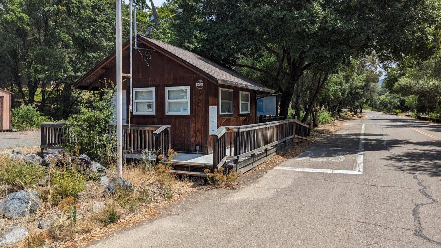 Kyen Campground Entrance