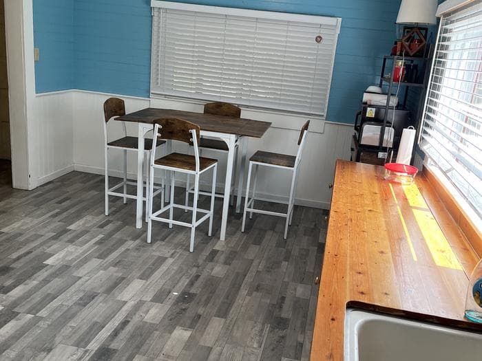 Forest Glen Guard Station