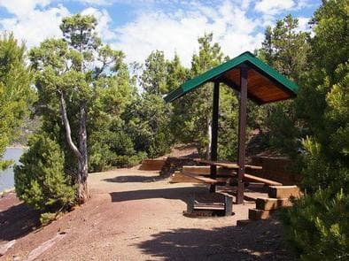 JARVIES FAMILY BOAT IN